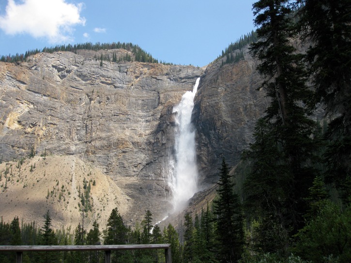 Takakkaw Falls